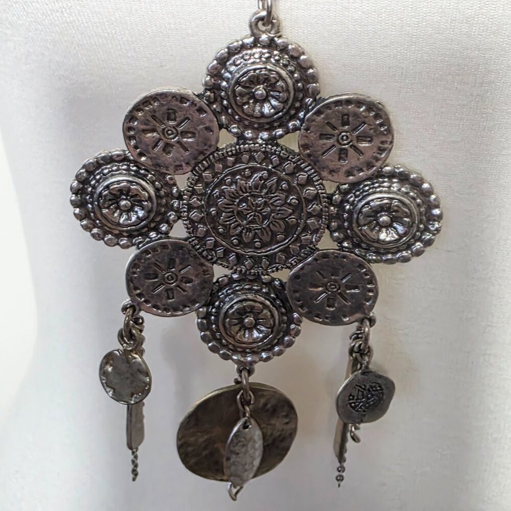 Chico's Etched Silvertone Medallion Pendant Necklace Mexican Inspired Boho - Picture 8 of 14